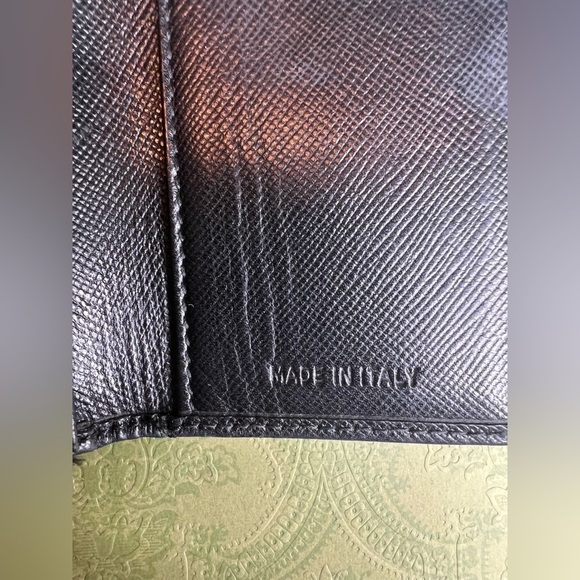Prada trifold wallet, leather - Picture 10 of 12